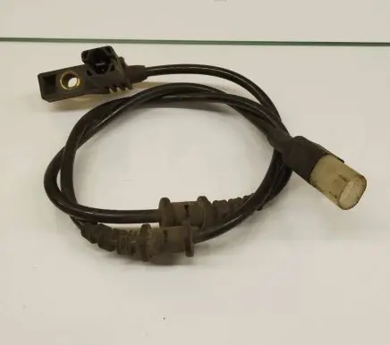 Mercedes-Benz E W211 ABS brake wheel speed sensor A2115400008 2115400008
