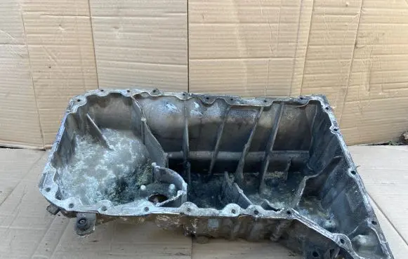 Volkswagen Touareg I Oil sump 070103603F