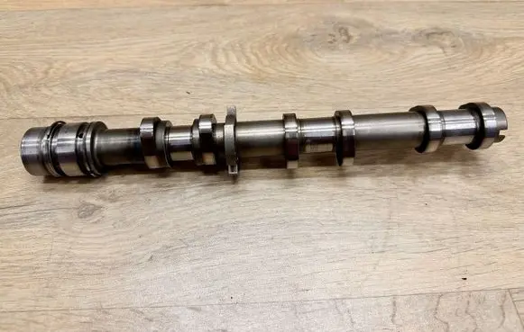 Audi A8 S8 D4 4H Camshaft 06E109102CA LEWY