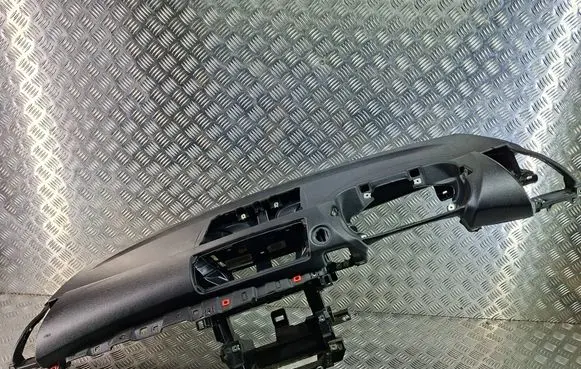 BMW 1 E81 E87 Dashboard