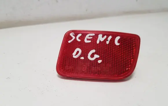 Rear tail light reflector