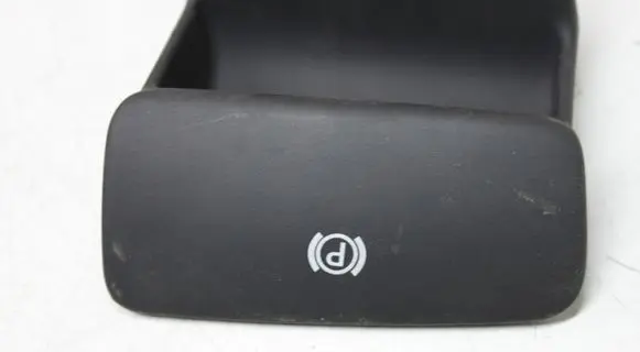 Audi Q7 4L Hand brake release handle 4L1711878