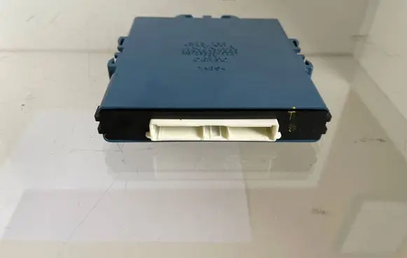 Toyota Corolla Verso E121 Combustion control unit/module 896180F020 MB1238009021
