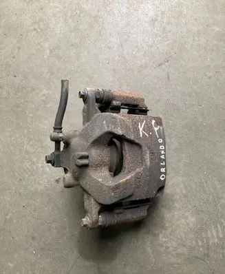Chevrolet Orlando Front brake caliper
