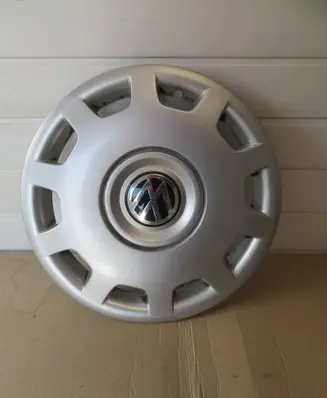 Volkswagen PASSAT B5.5 R15 wheel hub/cap/trim 3B0601147E