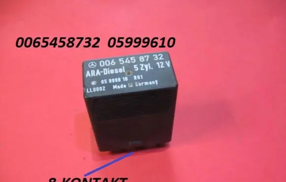 Mercedes-Benz 100 W631 Fuel pump relay 0065458732 05999610