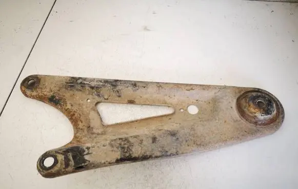 Opel Signum Engine mounting bracket