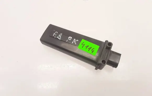 Audi A8 S8 D3 4E Tire pressure sensor 4E0907277