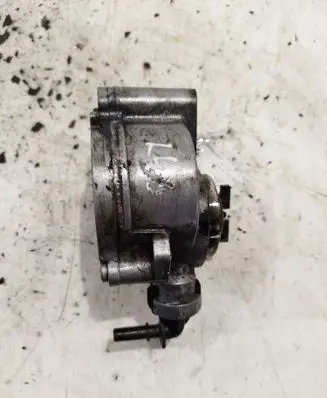 Peugeot 308 Vacuum pump D1562B