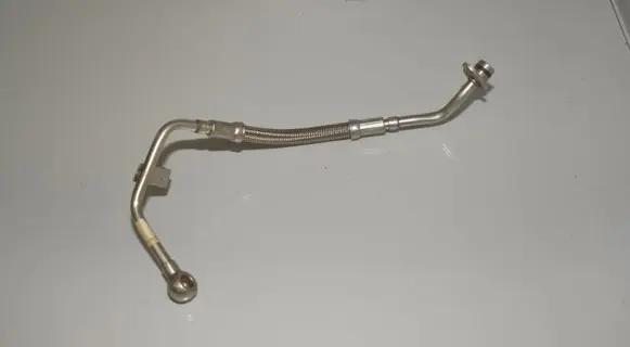 BMW M5 F90 Turbo turbocharger oiling pipe/hose 7934654 11427934654 2678729