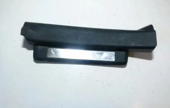 Lexus IS 200-300 Rear sill trim cover 6794053020