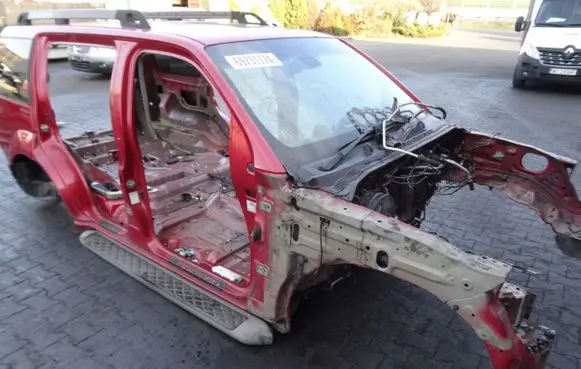 Nissan Pathfinder R51 Body 