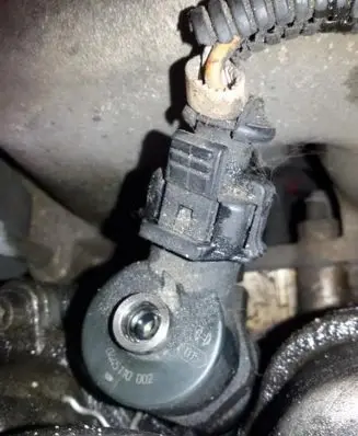 Alfa Romeo 156 Fuel injector 0445110002