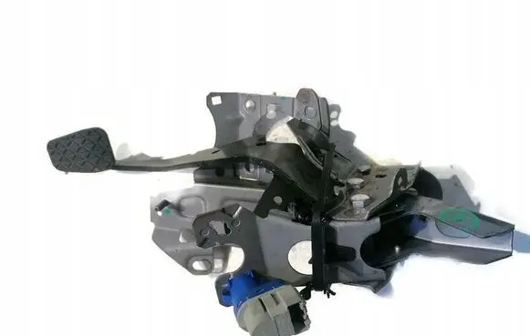 Ford Puma Brake pedal bracket assembly 