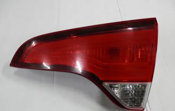 KIA Sorento Tailgate rear/tail lights