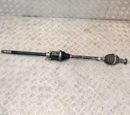 Maserati Ghibli Front driveshaft 06700070770 670007077