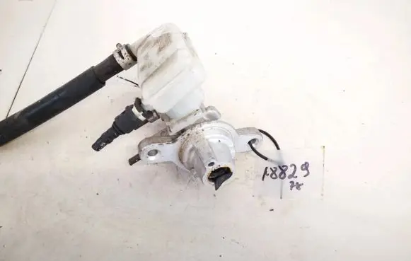 Mazda 2 Master brake cylinder