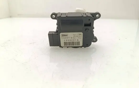 Renault Trafic III (X82) Air flap motor/actuator T1020397J 1509201A 1000194010