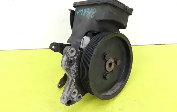 BMW 3 E46 Power steering pump 32417787106