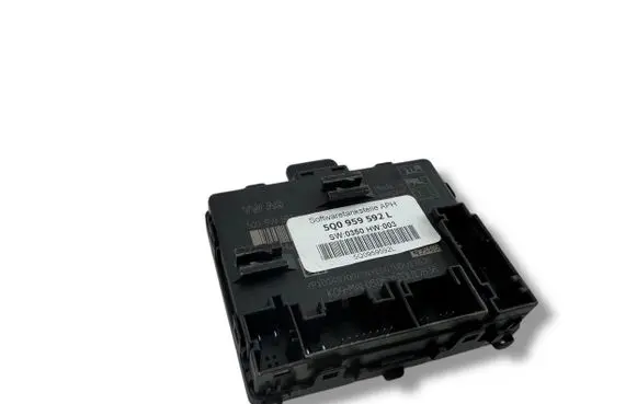 Audi TT TTS RS Mk3 8S Door control unit/module 5Q0959592L 8D0959592H