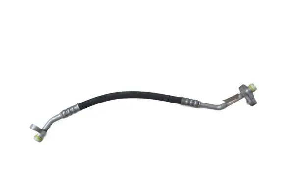 Volvo XC40 Air conditioning (A/C) pipe/hose 18R