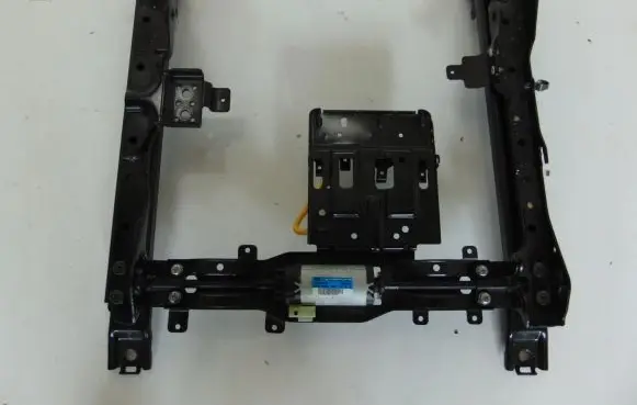 Hyundai i40 Seat adjustment motor 88581-3S000