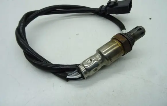 Volkswagen Golf VII Lambda probe sensor 04E906262A