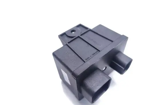 Land Rover Range Rover Sport L494 Glow plug pre-heat relay 9X2Q-12B533-BB 0281003048 9665940680