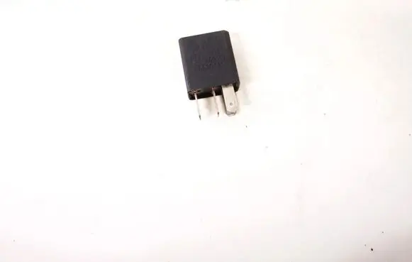 Alfa Romeo 147 Other relay 46520421 702.30