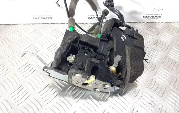Mazda CX-7 Rear door lock