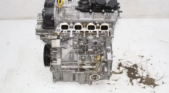 Volkswagen Golf VIII Engine DFYA