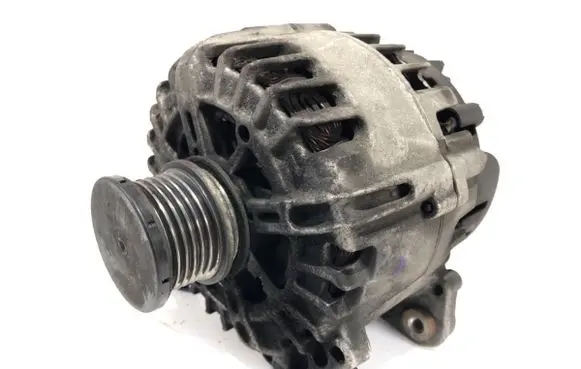 Seat Exeo (3R) Generator/alternator 3R0903023