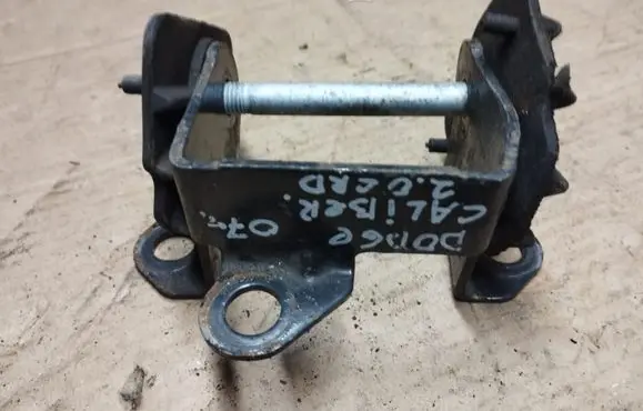 Dodge Caliber Engine mounting bracket