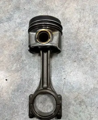 Volkswagen Transporter - Caravelle T6 Piston with connecting rod VWSL304LAF