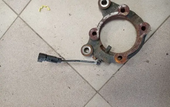 Buick Encore I Rear wheel hub 23136461 39002170 65F1