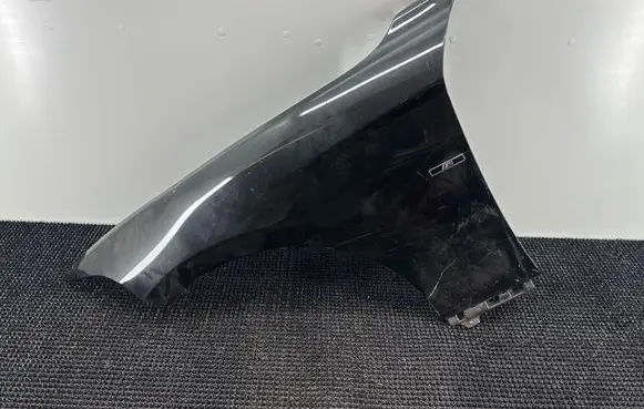 BMW 1 F20 F21 Fender