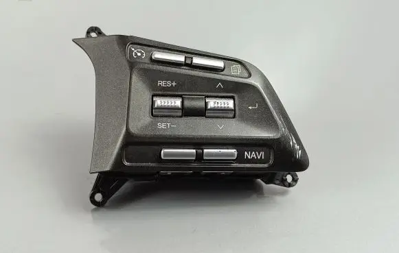 Steering wheel buttons/switches