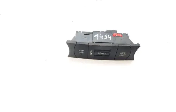 Volkswagen Touareg I ESP (stability program) switch 