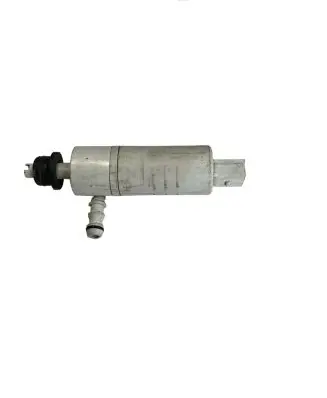 Mercedes-Benz GL X166 Windscreen/windshield washer pump A1648690221 180306 070912