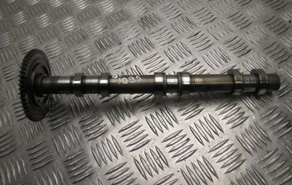 Mercedes-Benz E W211 Camshaft 64225W BV1095