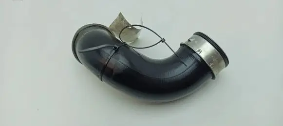 Mercedes-Benz C W203 Intercooler hose/pipe A2035281482