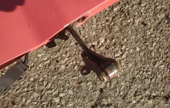 Fiat Ducato Rear door check strap stopper