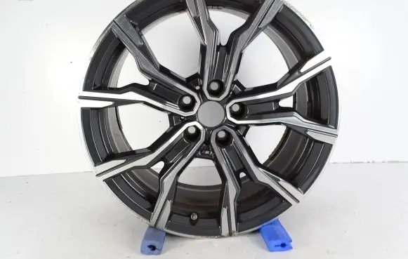 BMW X1 F48 F49 Original wheel cap 8092163
