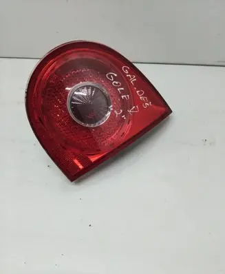 Volkswagen Golf V Tailgate rear/tail lights 1K6945094F 028500902