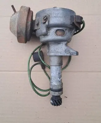 Mercedes-Benz 200 300 W123 Spark distributor 0237302003