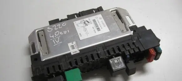 Mercedes-Benz S W220 SAM control unit A0265455332