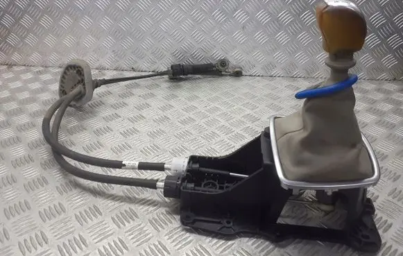 Renault Laguna III Gearbox retarder lever 8200694900J