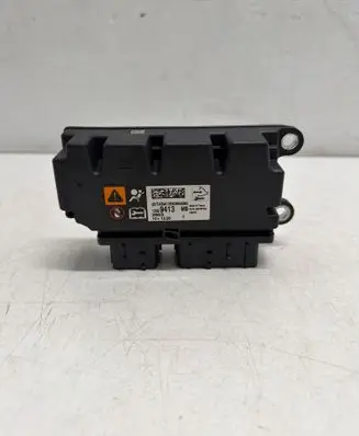 Opel Astra J Airbag control unit/module 13589413