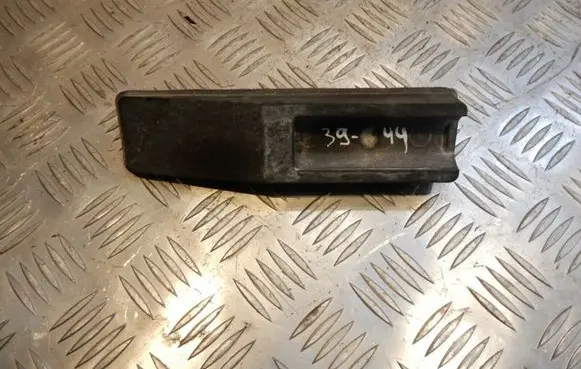 Audi A6 S6 C6 4F Jacking socket point 4F0802847 3944