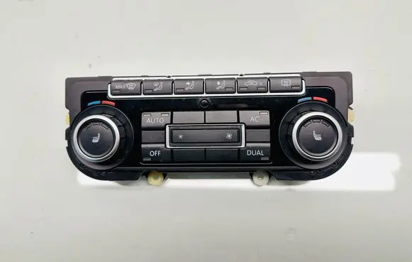 Volkswagen Golf Plus Climate control unit 5K0907044AK 5HB00974621